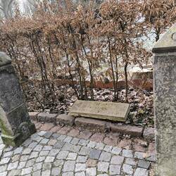 Apelsteine, der rechts erinnert an das Heer Blüchers mit 60.000 Mann