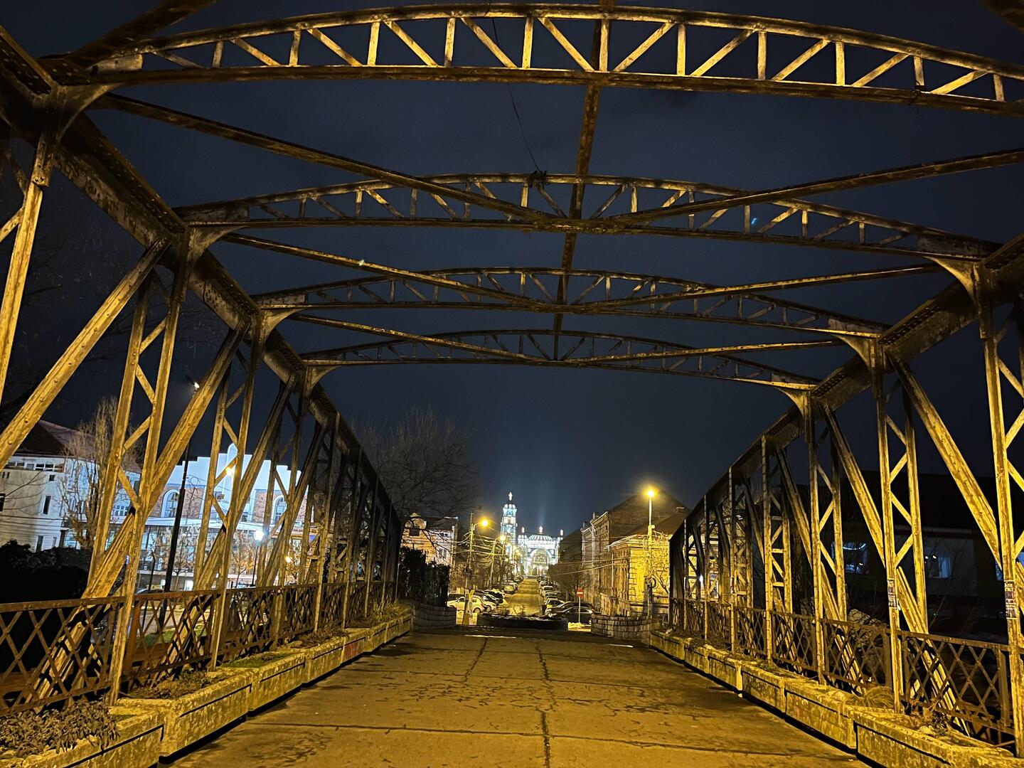 Irgendwo stand die sei von Eiffel