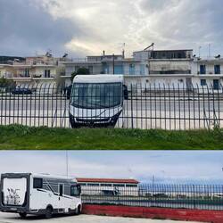 ..einfaches Parken an der Straße,aber windstill und bei Regen gut geeignet😅👍🏻