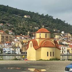..noch eine Kirche auf der Mini Insel