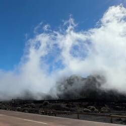 Es werden mehr Wolken. Hier noch Sonne und ein paar helle Wolken...