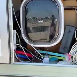 Jealous, we needed to remind ourselves that a washing machine is too much weight for us ...