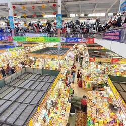 Le grand marché Cho Hán