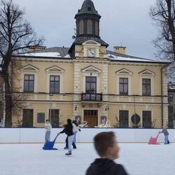 Beaucoup de patinoires dans le les villes