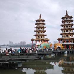 Tiger- und Drachenpagode