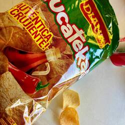 Zum ersten Mal Moniak- bzw. Yucca-Chips gegessen