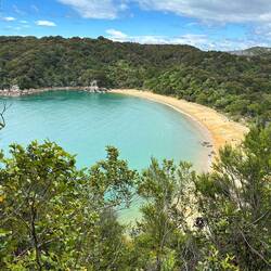 'Unsere' fast menschenleere Te Pukatea Bay