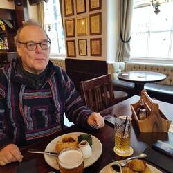 Initially disappointed that braised feather blade of beef was off the menu 🙊