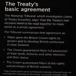 Beide Fassungen des Vertrags müssen zusammen gelesen werden, um als Gesamtabkommen Sinn zu ergeben