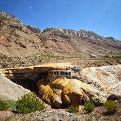 Ebenso...nur ohne Maultiere