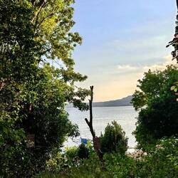 Weg zum verlassenen Strand ohne Namen 😅