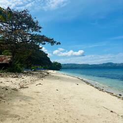 Lapac Beach