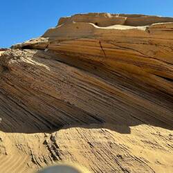 Ob das versteinerter Sand ist?