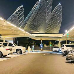 Museo que refleja los valores de tolerancia, sabiduría y liderazgo.