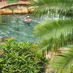 Cooling off in this 32° heat.