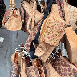 Korktaschen, von den heimischen Korkeichen