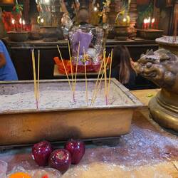 Hier sind nun meine zwei wichtigsten Wünsche verewigt. Schauen wir mal 😉