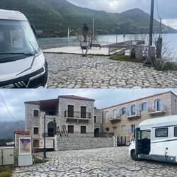 ..wir füllen noch Wasser und machen uns wieder auf den Weg..🚐