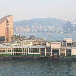 Auf der Promenade hinten kann man die Lichtshow am besten sehen