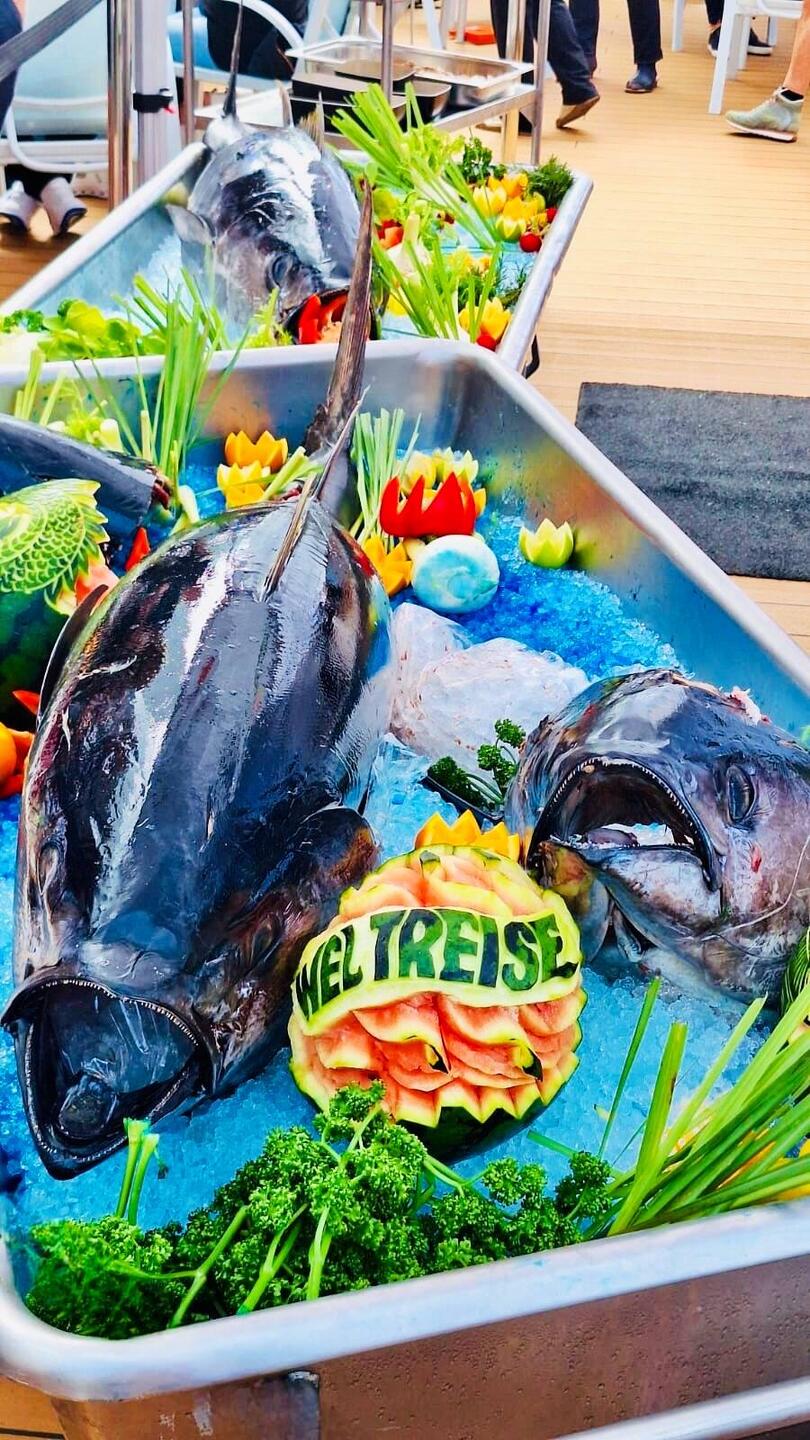 Der Thunfisch beim Poolbrunch