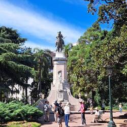 Zabala Plaza, statue honoring Bruno Mauricio Zabala: city founder.
