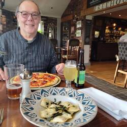 Leek and potato ravioli and Mi Amore pizza.