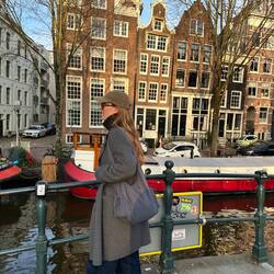 Strolling around Oost