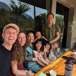 Ein Foto mit der Familie ☺️🧡