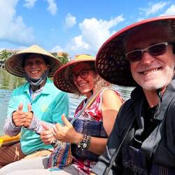 En basket boat avec Maí ! (Bateau tout rond)