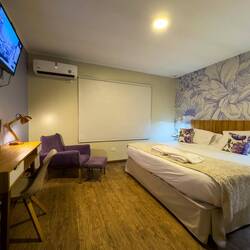 A comfortable enough room for an overnight stay at Posada de las Aguilas @ EZE - Buenos Aires.