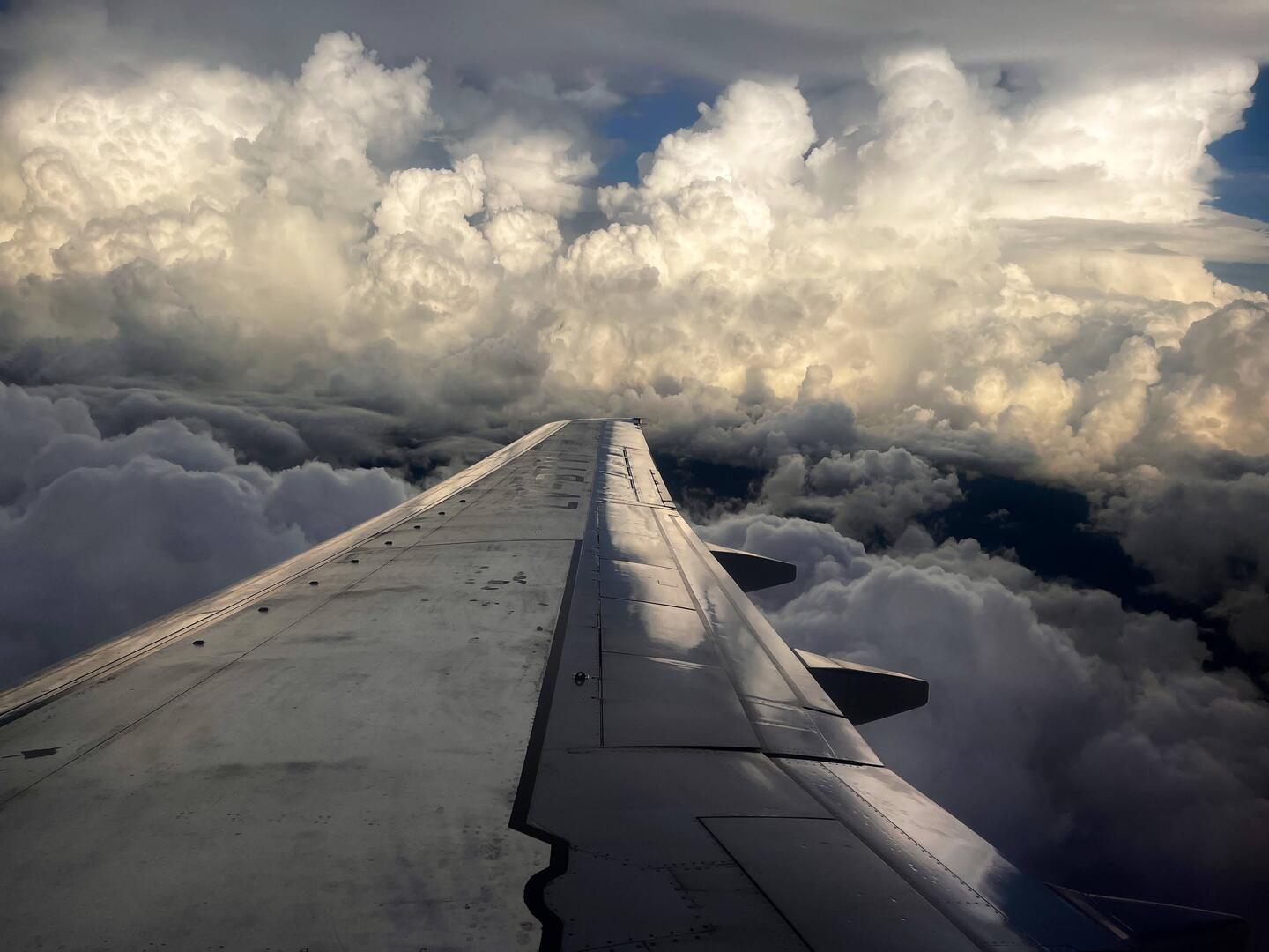 Vorbei an fiesen Gewitterwolken 🫣