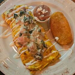 One of the best spinach mushroom cheese omelets ever