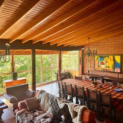 Frühstück im Wohnzimmer