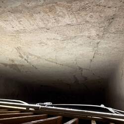 Eingebaute Falle für Grabräuber