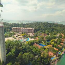 Im Anflug auf die Insel Sentosa