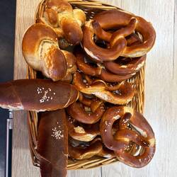 Nachtrag: Fünf Tage Düsseldorf haben eine ziemliche Lust auf Brezen gemacht ...