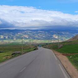 Kaum aus Fès raus, direkt wieder eine tolle Landschaft