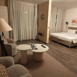 Schönes Zimmer ( Nr.212) mit Balkon