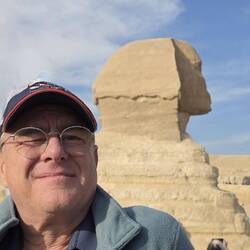 Who has the better chin?