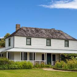 Das noch ältere Kemp House wurde 1822 gemeinsam von Missionaren und Maori erbaut