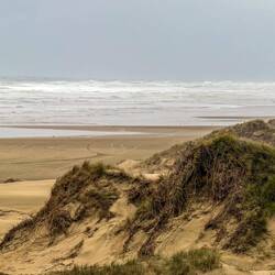 Der Ninty Mile Beach - mit etlichen Spuren von Fahrzeugen, die dort unterwegs sein wollen
