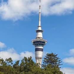 Der hohe und alles überragende Skytower
