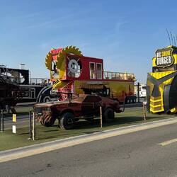 Das ganze ist ein riesiger DriveIn Platz