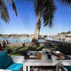 Die erhabene Stille eines Januarmorgens in Oman