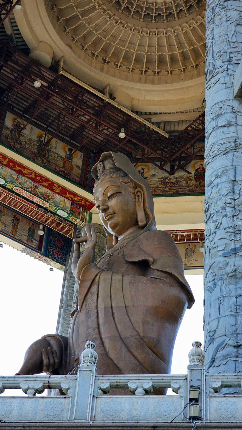Statue beim Kek Lok Si Tempel.