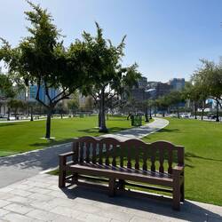 durch den MIA Park حديقة متحف الفن الاسلامي