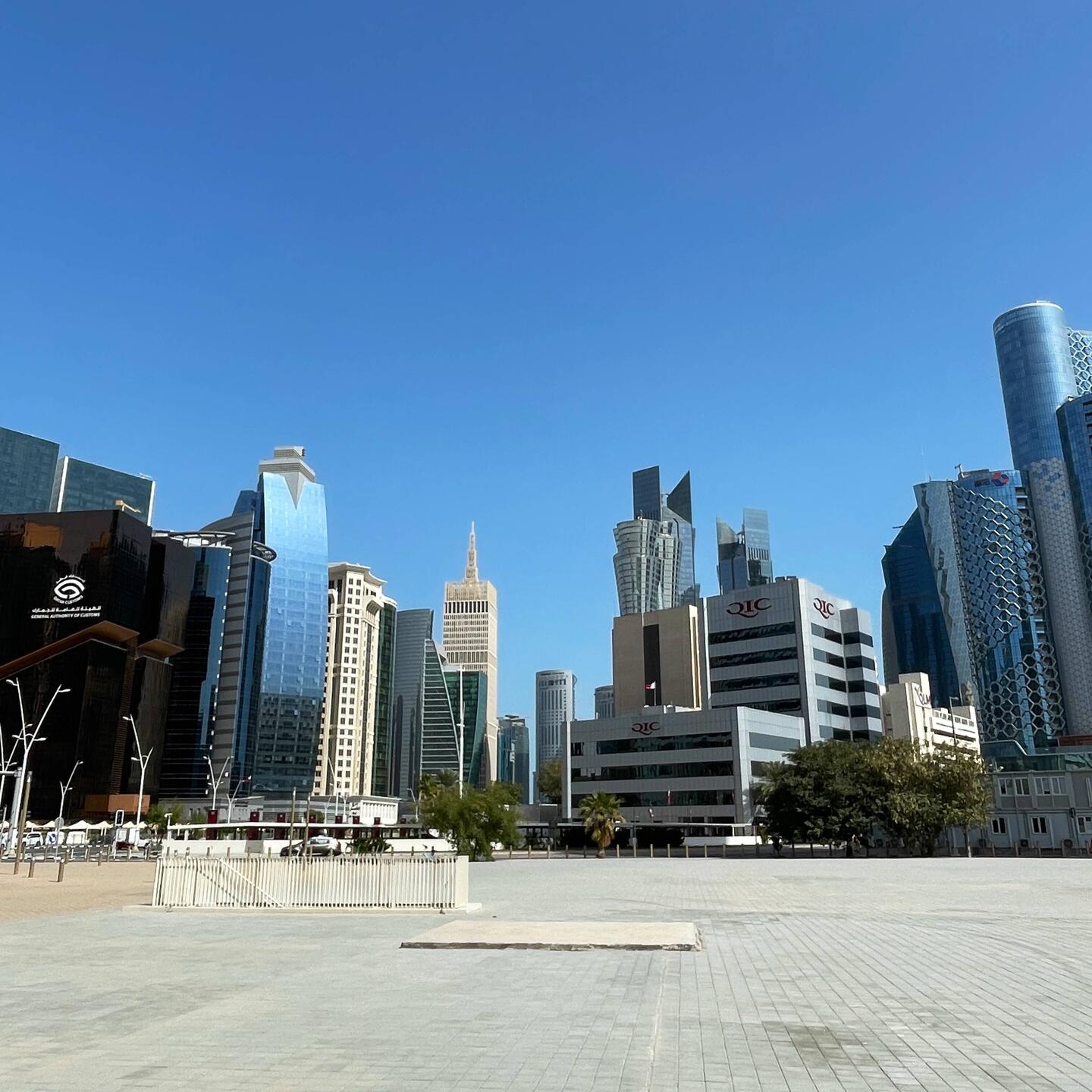 An der Metro-Station West End kommen wir wieder an die Oberfläche und sehen dies
