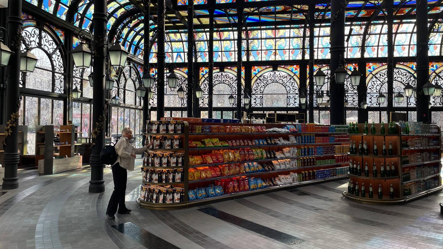 Britta findet Dubai Chocolade