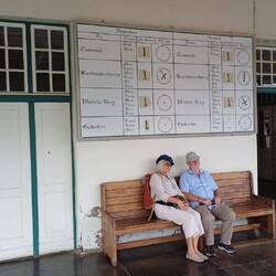 es fahren immernoch einige Züge