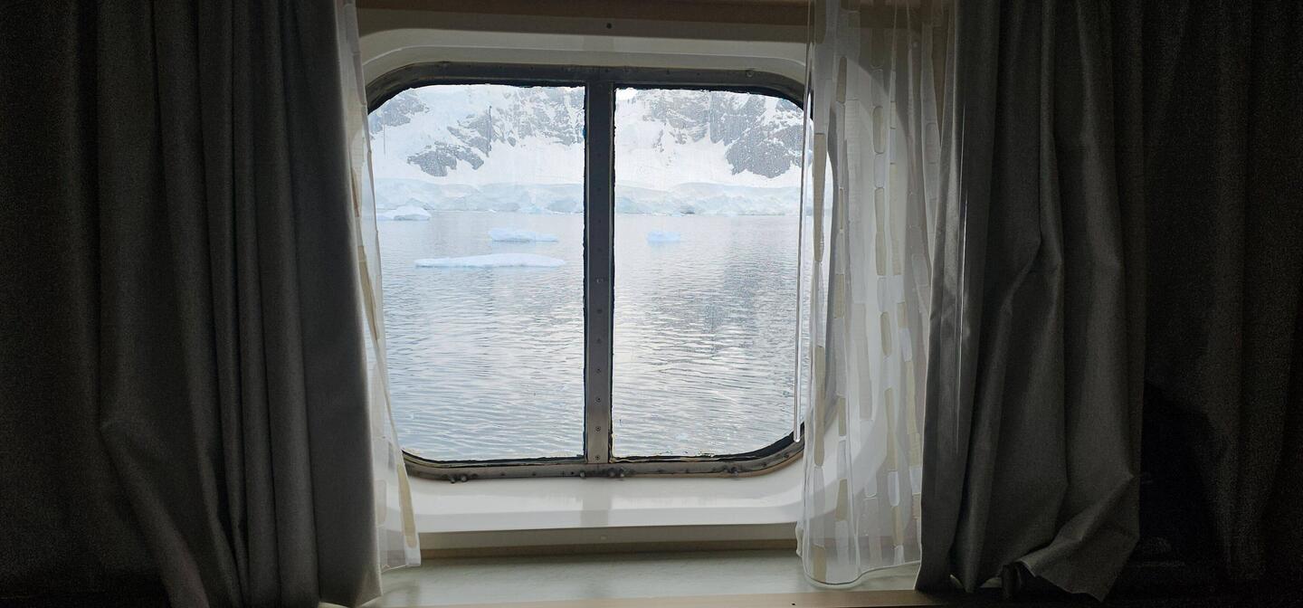Morning room view